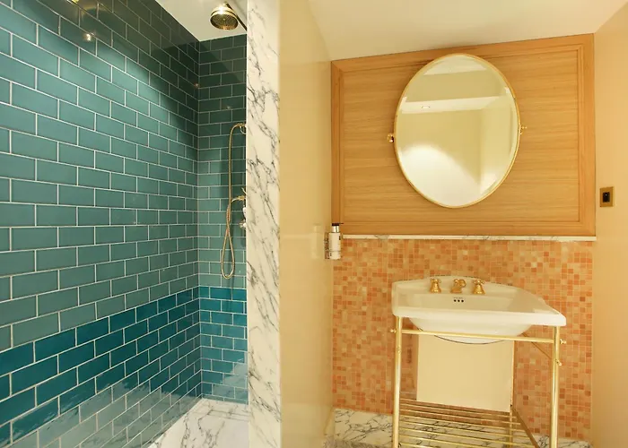 Makom Ferdinand Duval Hotel apartamentowy Paryż