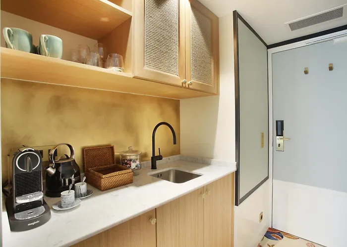 Makom Ferdinand Duval Hotel apartamentowy 4*