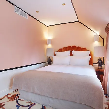 Makom Ferdinand Duval Parijs