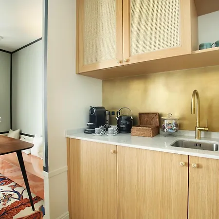 Aparthotel Makom Ferdinand Duval 4*