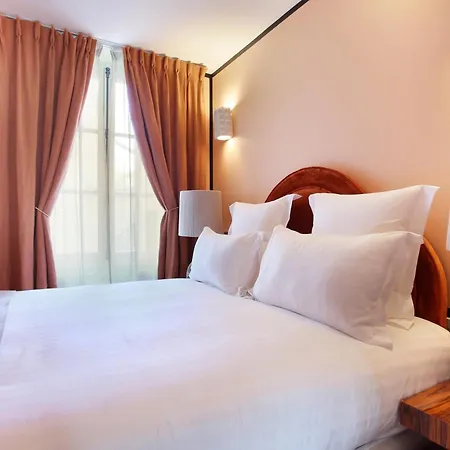 Apartahotel Makom Ferdinand Duval