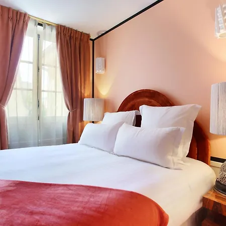 Apartahotel Makom Ferdinand Duval