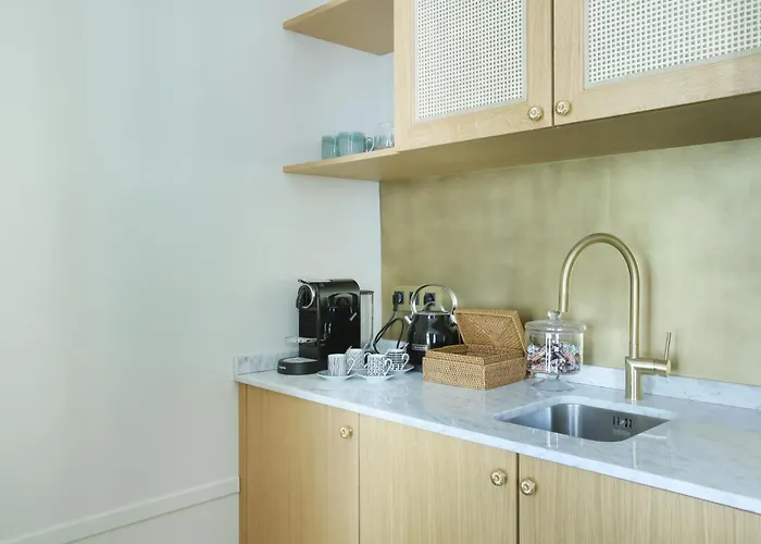 Makom Ferdinand Duval Aparthotel 4*