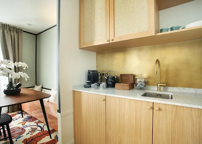 아파트호텔 Makom Ferdinand Duval 4*