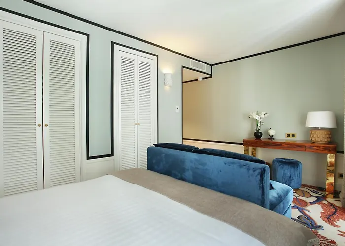 Makom Ferdinand Duval 4* 파리