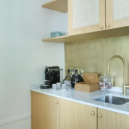 Makom Ferdinand Duval Aparthotel 4*