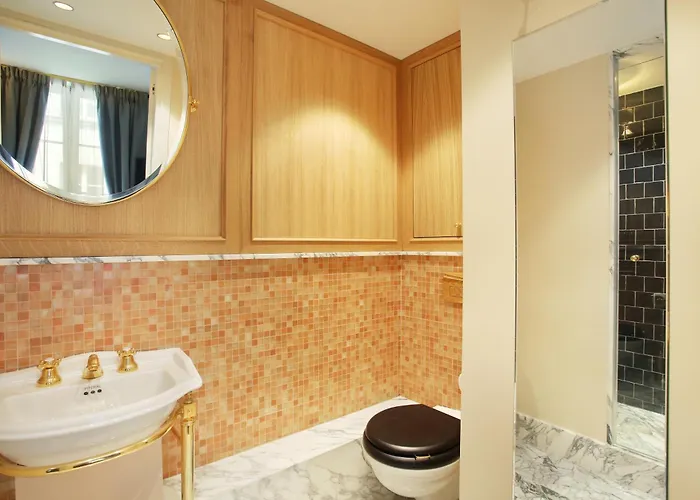 Apartmanhotel Makom Ferdinand Duval 4*