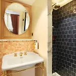 Makom Ferdinand Duval Lejlighedshotel