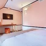 Makom Ferdinand Duval Lejlighedshotel 4*