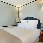 Makom Ferdinand Duval 4* Paris